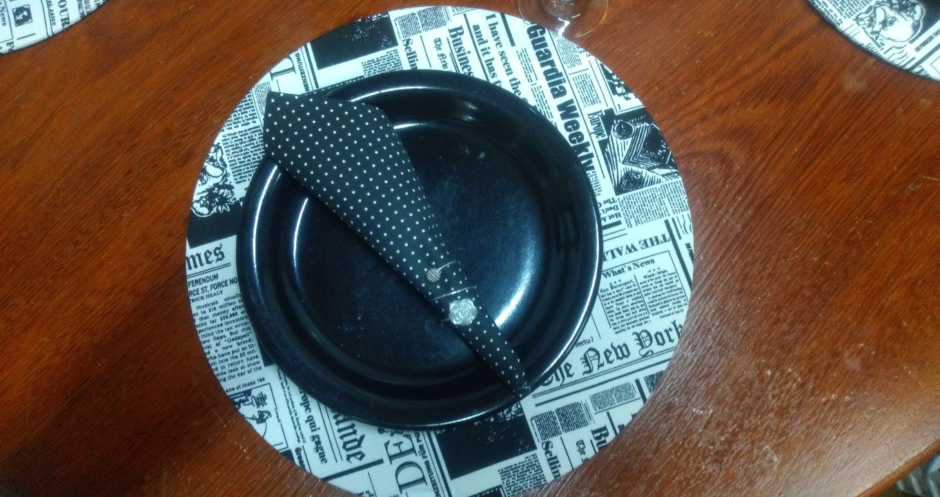 Souplast com Estampa de Jornal - Imagem 8
